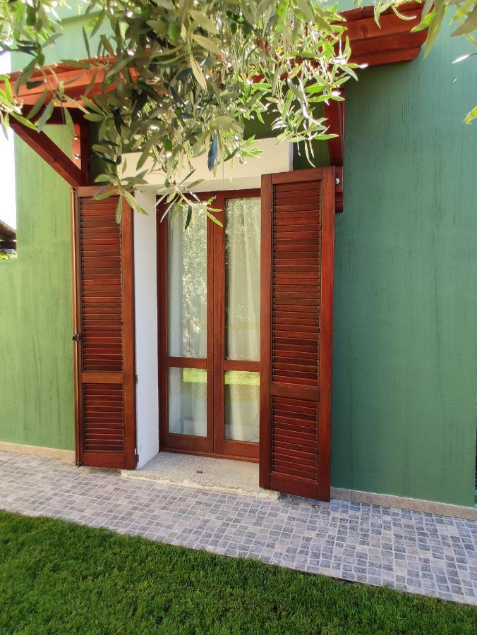 Villa Cruccuris Villasimius Exteriör bild
